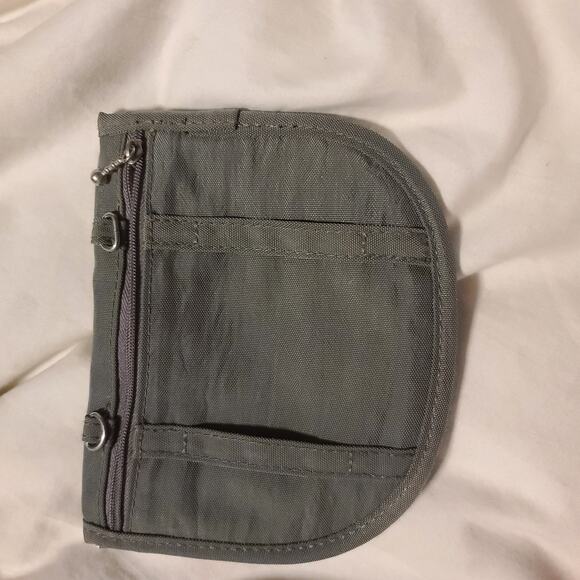 Baggallini On The Go Convertible Belt Waist Mini Purse Clutch Gray - Picture 4 of 4